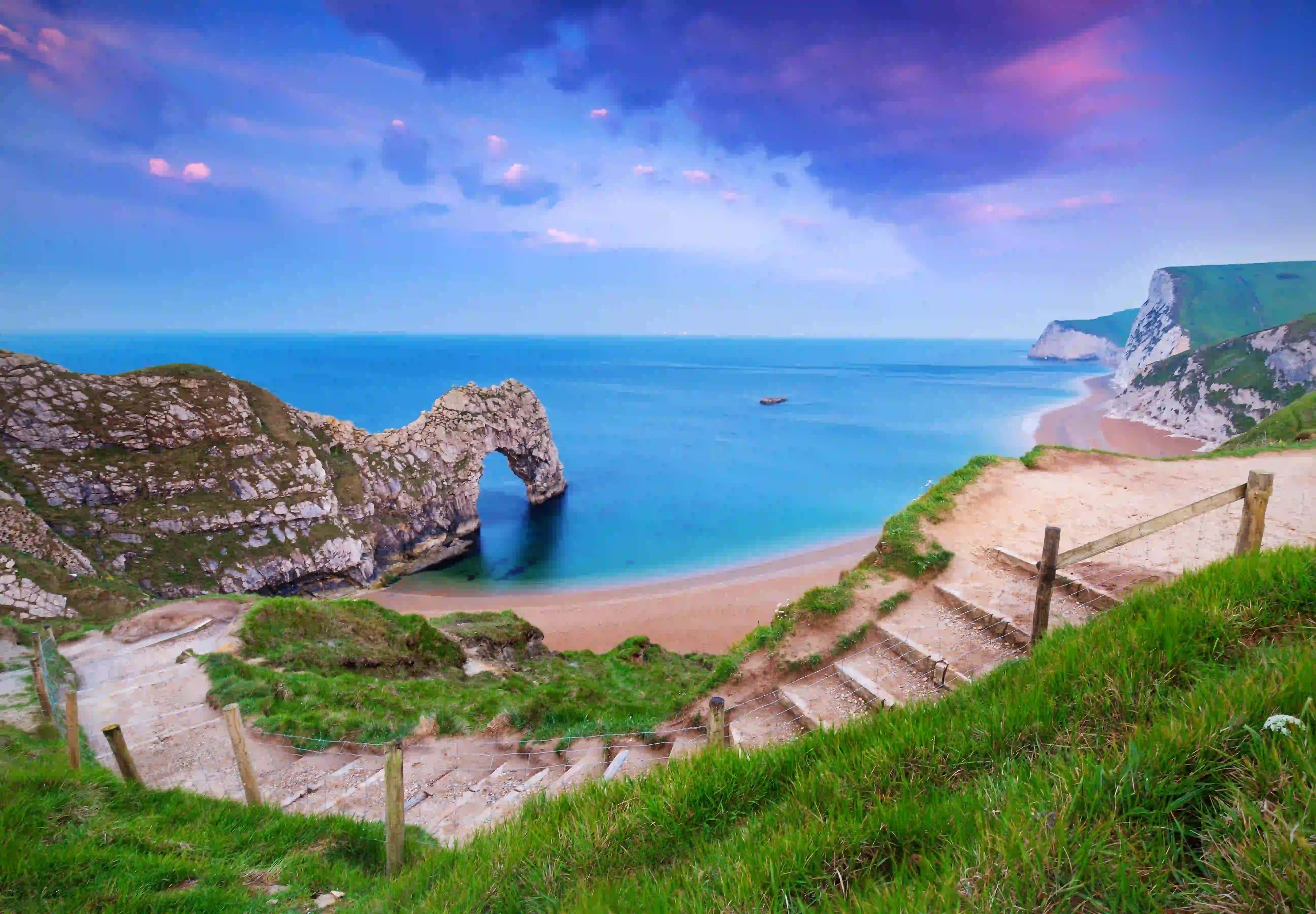 Durdle Door, Dorset, England.