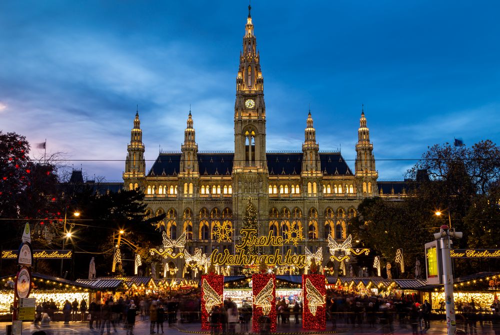 The Ultimate 7-Day European Christmas Market Itinerary