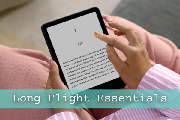 25 Must-Have Long-Haul Flight Essentials for Your Carry-On (+ FREE Packing Checklist)